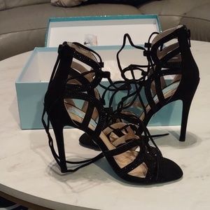 Betsey Johnson black heels size 6.5